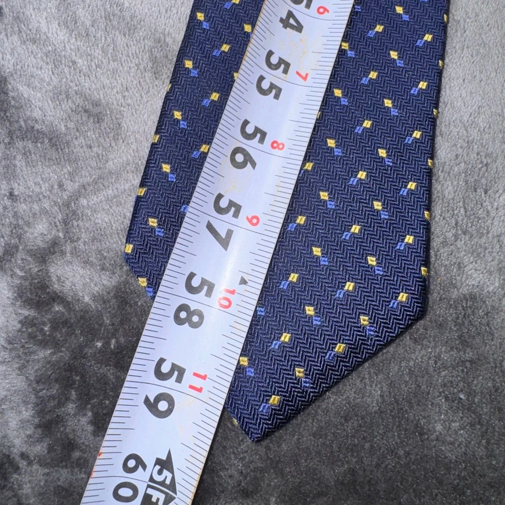 Lauren Ralph Lauren Mens Silk Tie Navy Blue Gold Geometric Herringbone USA59x3.5